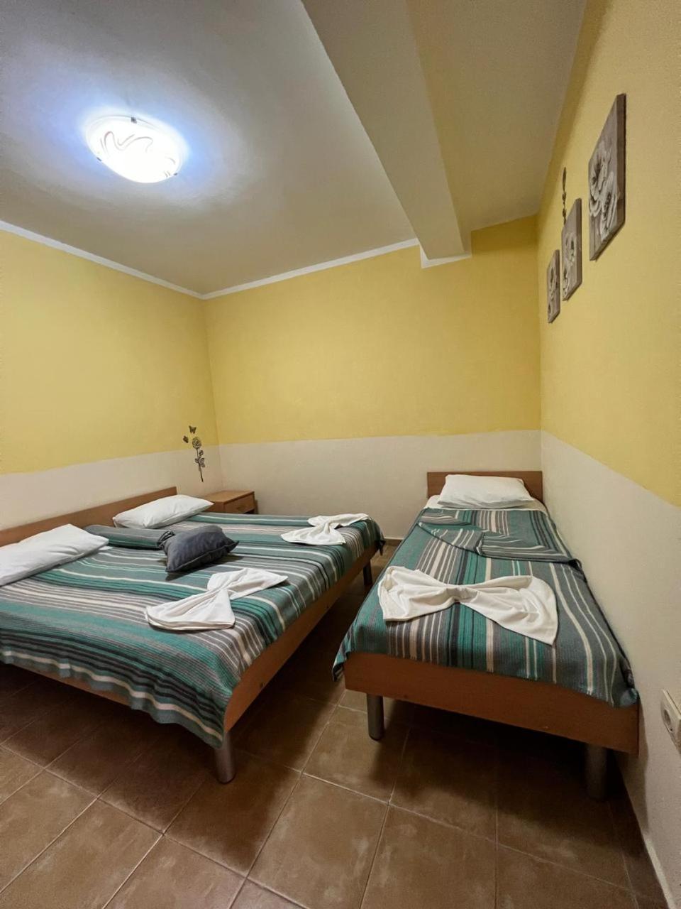 Apartments Brnjada Sutomore Kamer foto